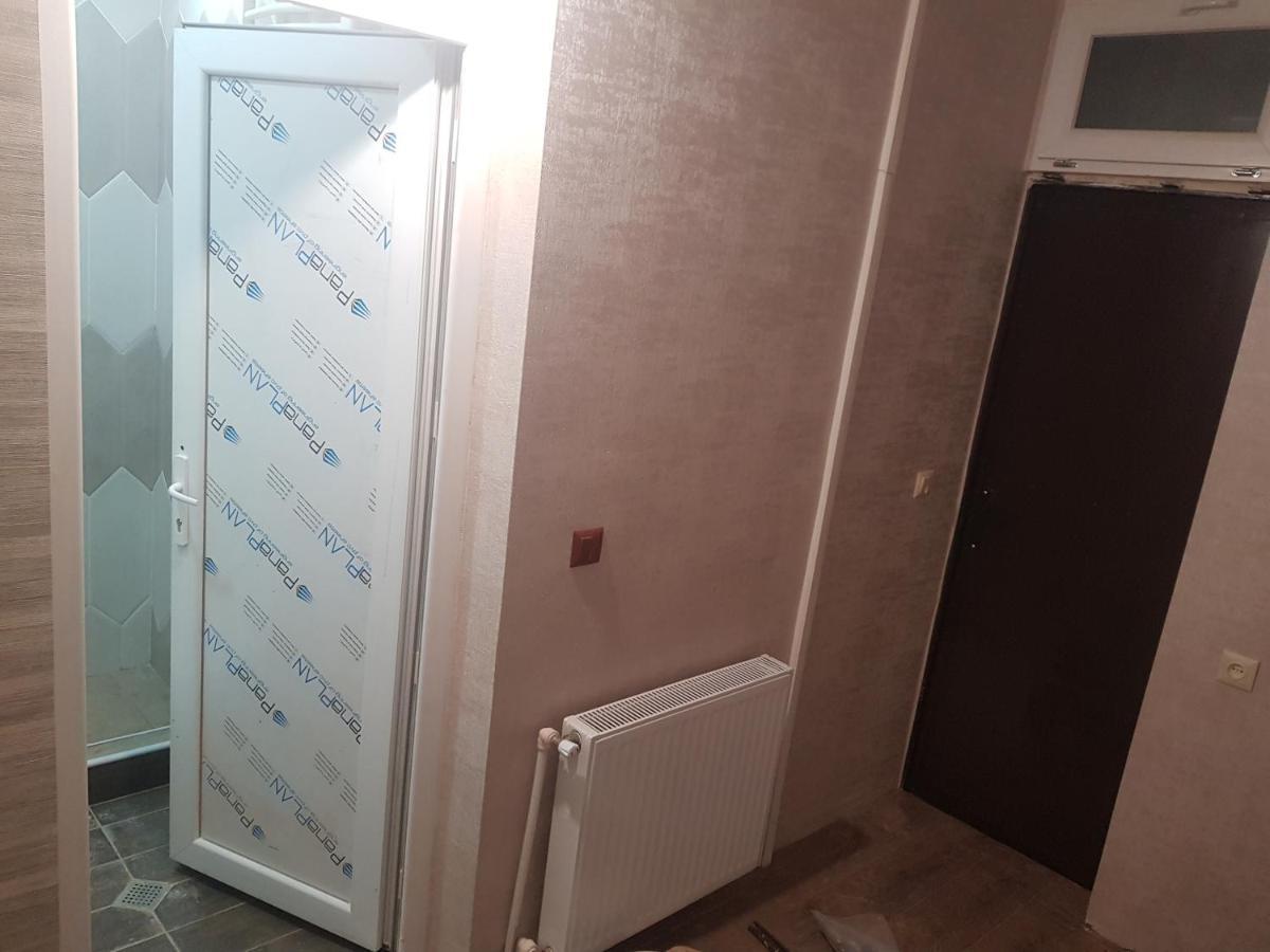 טביליסי Solo Budget Apartment מראה חיצוני תמונה